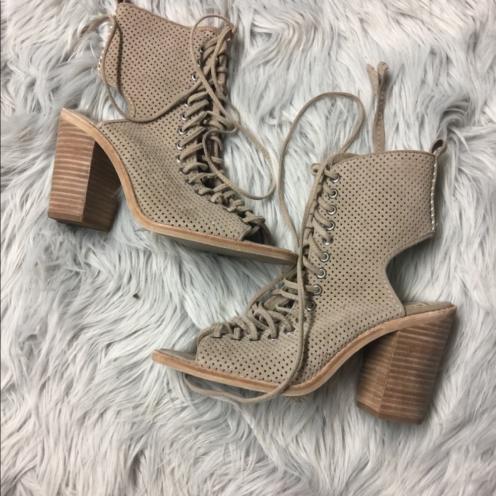 Dolce vita open toe light beige